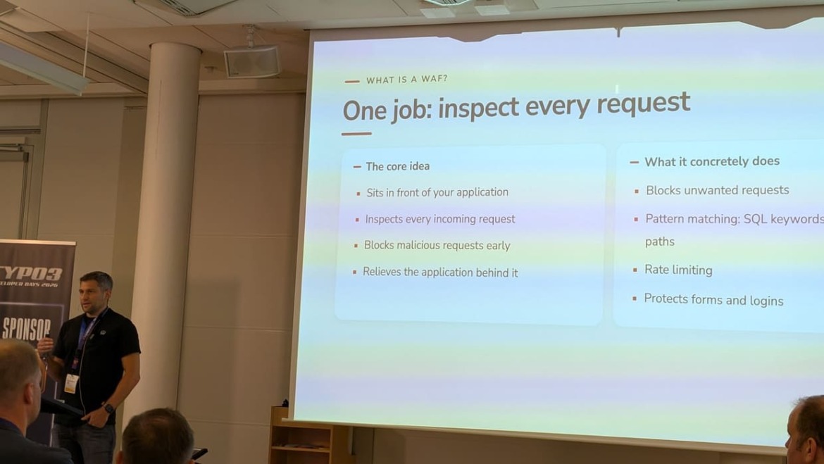 TYPO3 Developer Days 2026 Vortrag zum Thema Phirewall. Aktuelle Folie zeigt die Idee, jede Request zu prüfen auf Applikationsebene