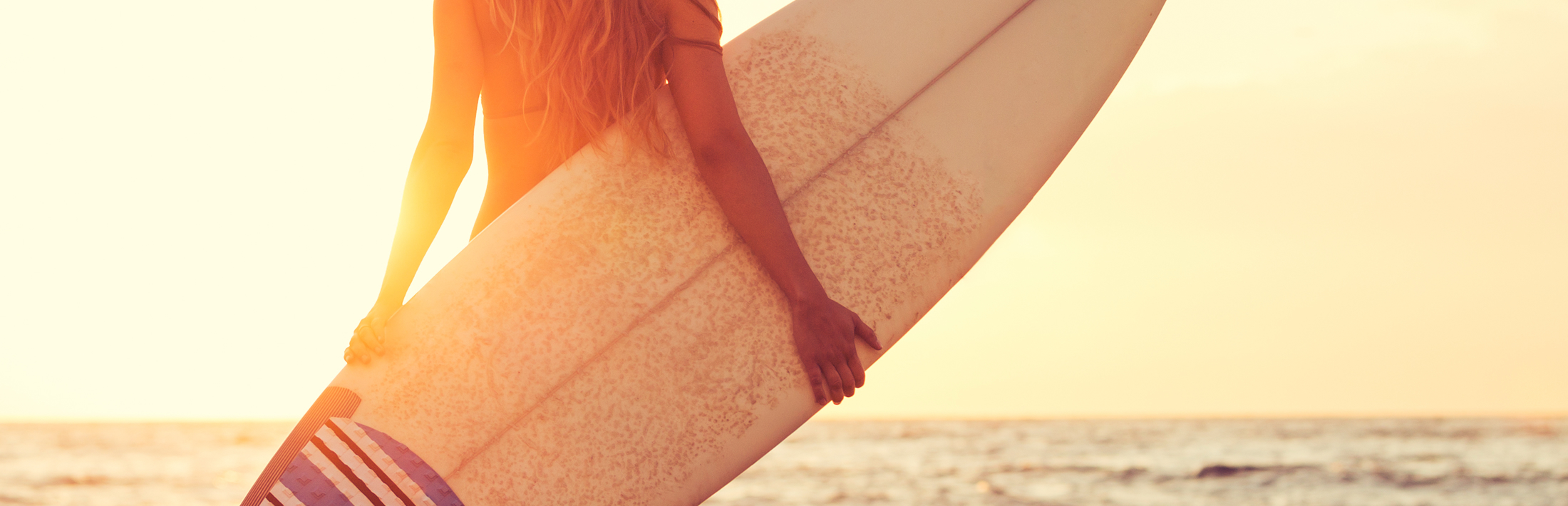 Fairflight - Surferin am Strand